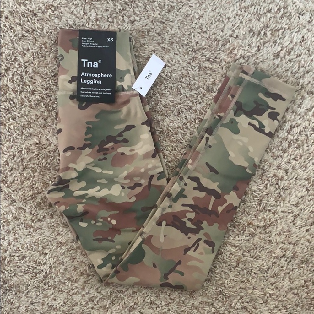 TNA Atmosphere 7/8 Legging - Camo print